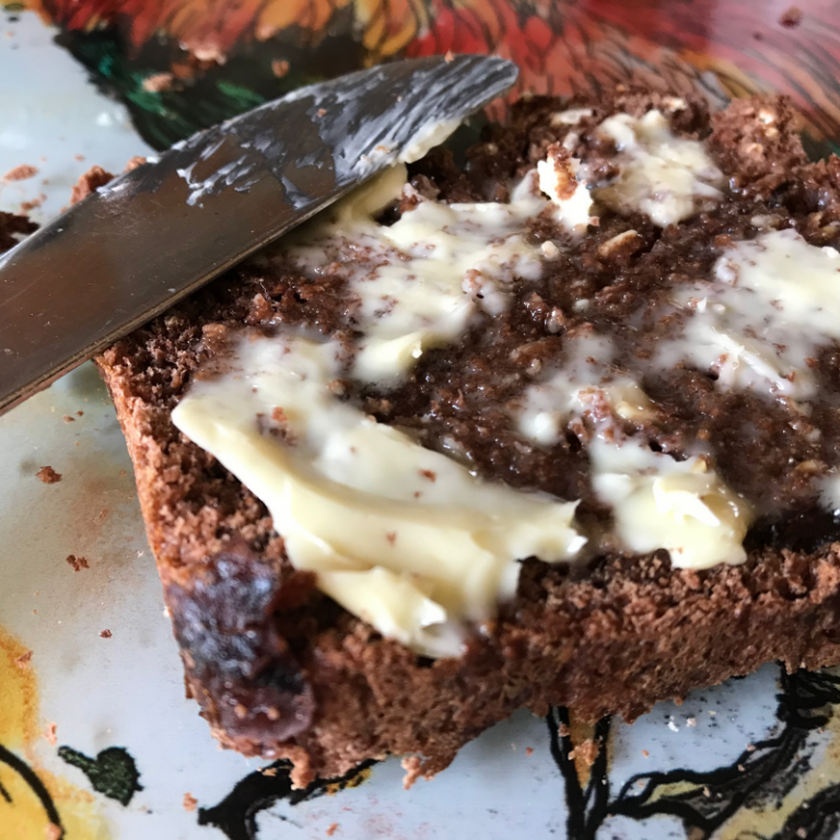 Chocolate, date and cardamom bread